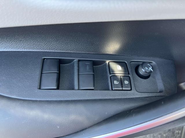 2023 Toyota Corolla SE photo 15