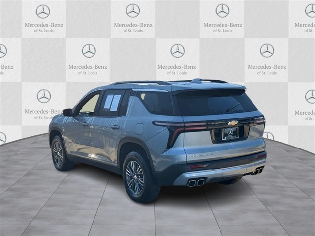 2024 Chevrolet Traverse photo 3