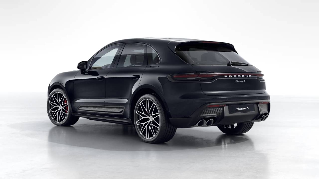 2026 Porsche Macan S photo 2