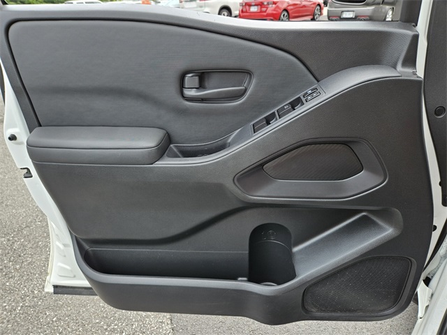 2022 Nissan Frontier S photo 29