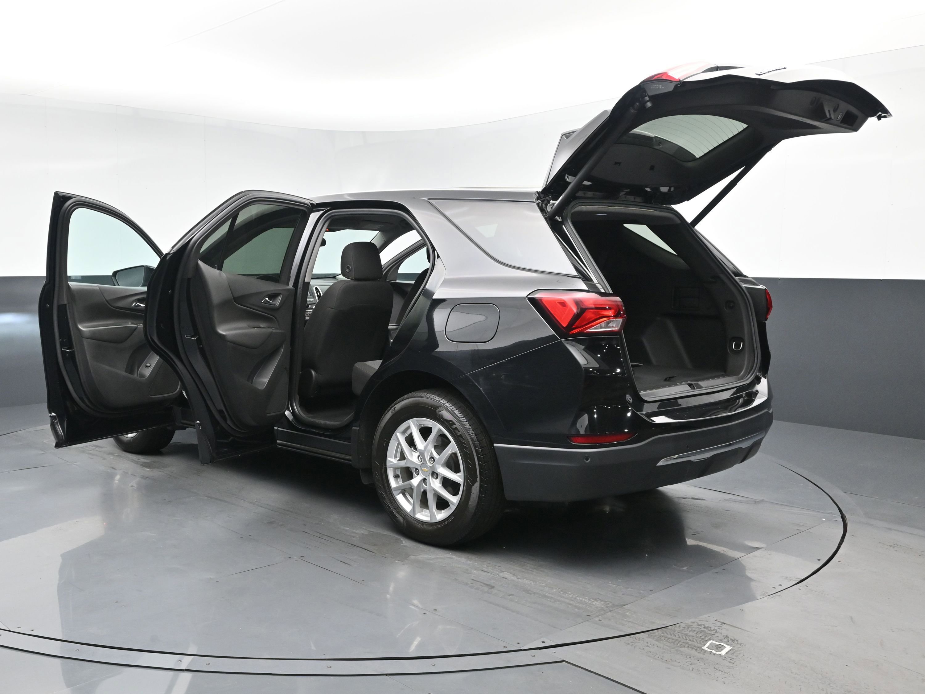 2022 Chevrolet Equinox LT photo 27