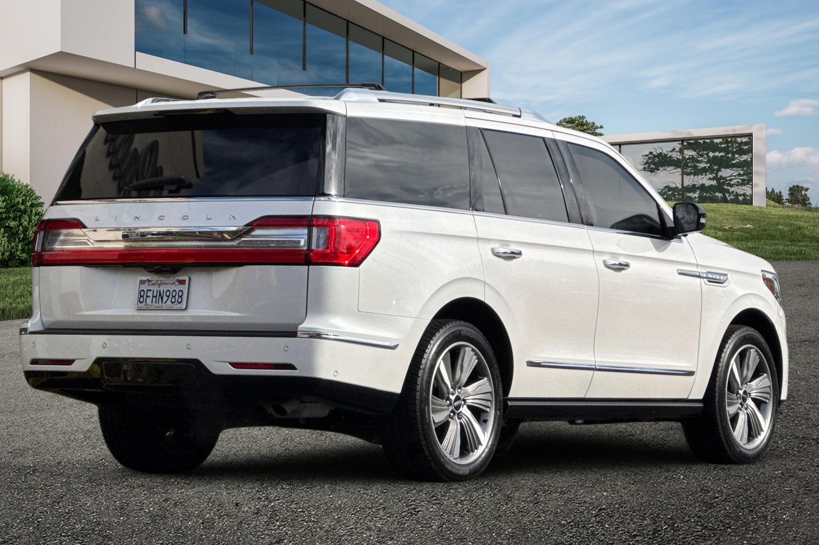 2018 Lincoln Navigator Reserve photo 3