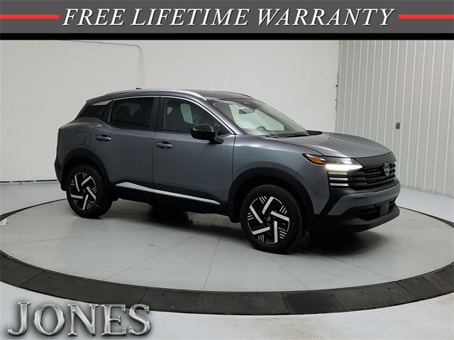 2026 Nissan KICKS SV's photo