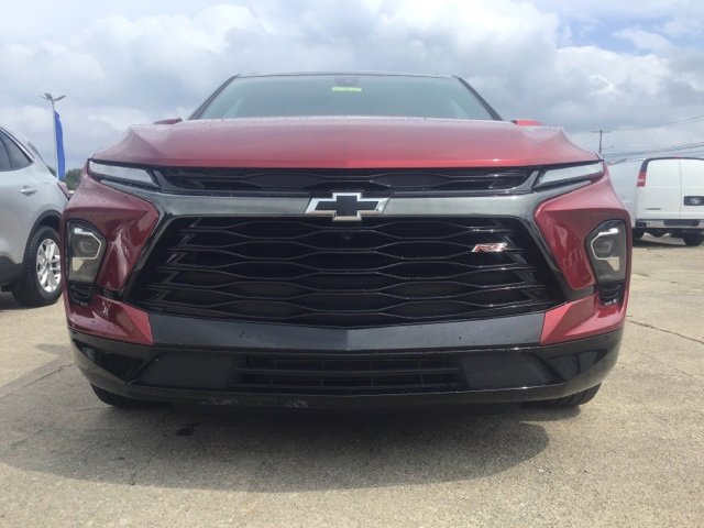 2023 Chevrolet Blazer RS photo 2