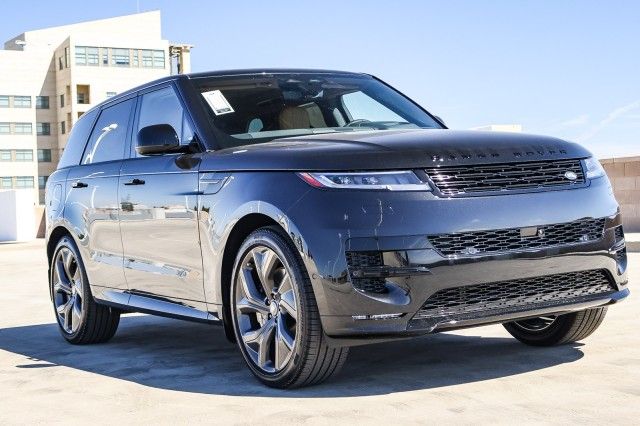 2025 Land Rover Range Rover Sport SE photo 3