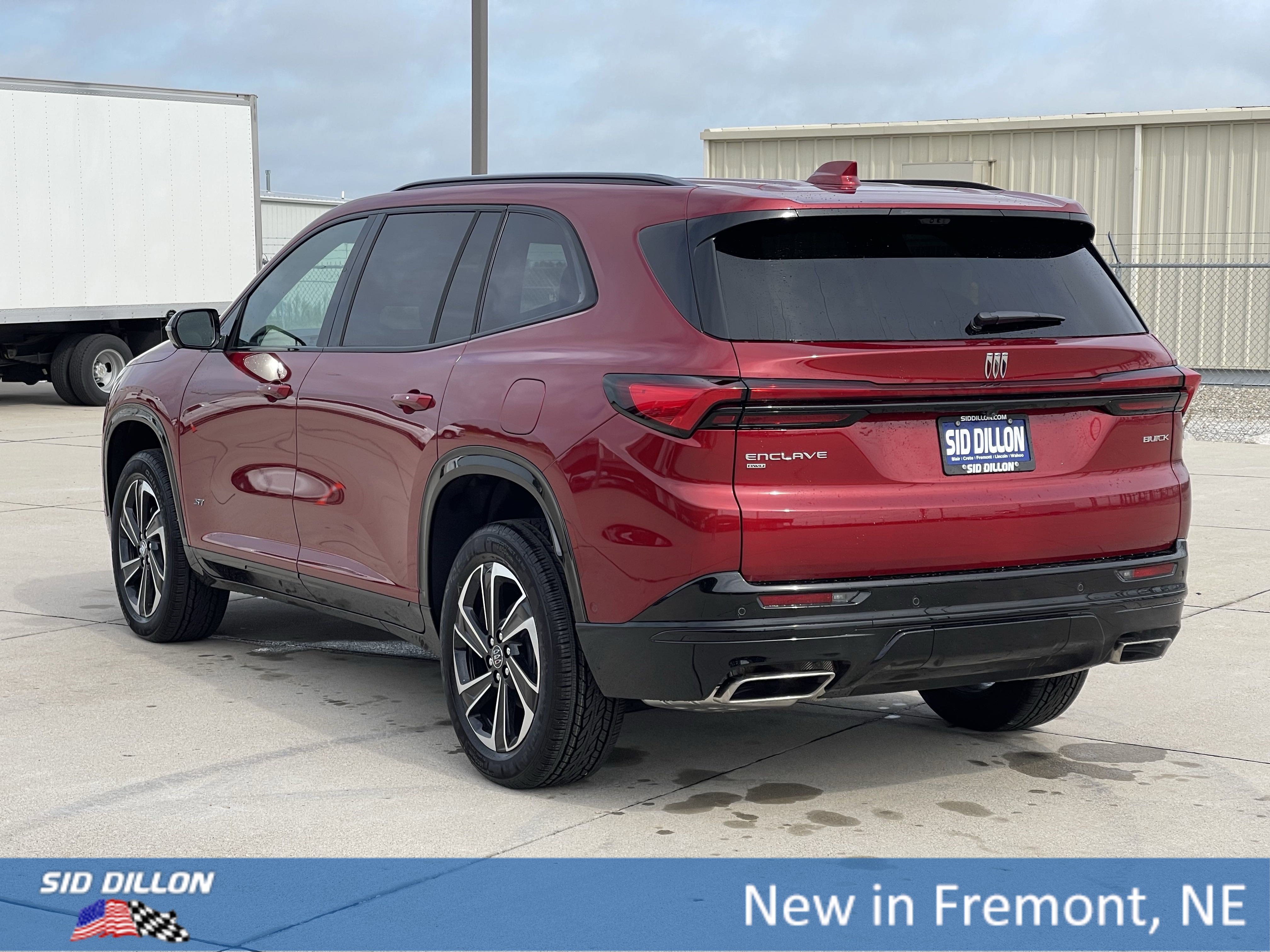 2026 Buick Enclave Sport Touring photo 10