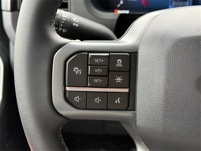 2025 Ford F-150 XLT photo 4