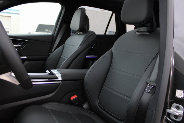 2025 Mercedes Benz GLC 300 4MATIC photo 27