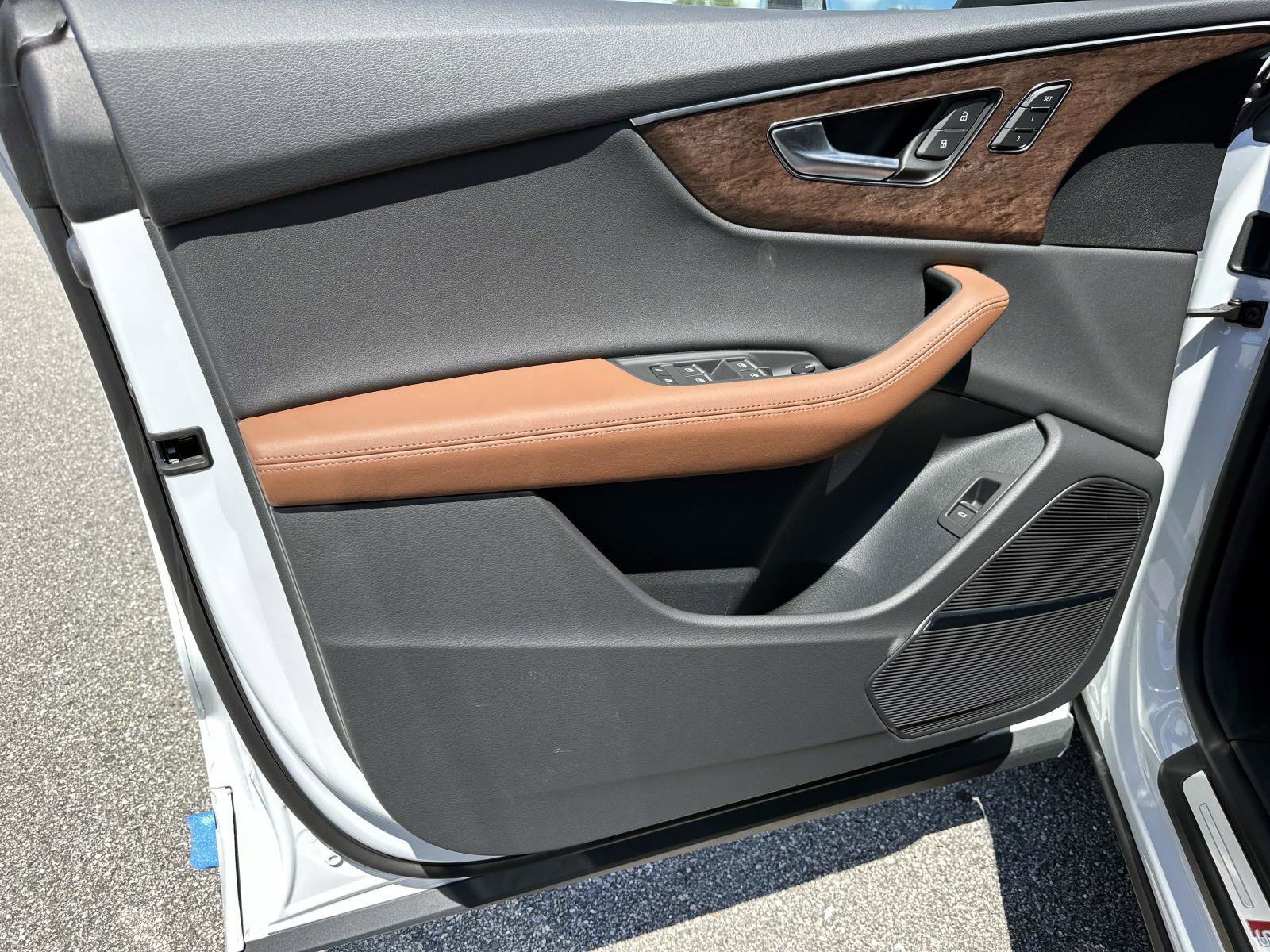 2026 Audi Q8 line Premium Plus photo 15