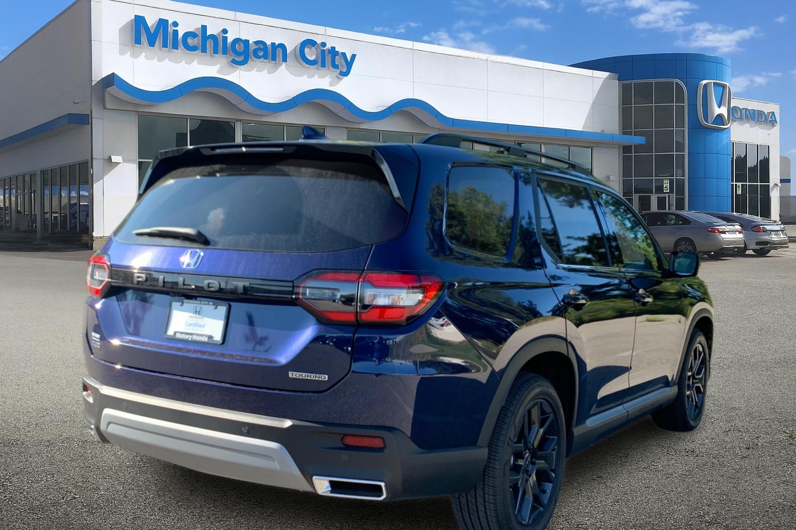 2025 Honda Pilot Touring photo 4