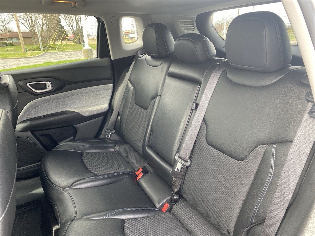 2022 Jeep Compass Latitude photo 26
