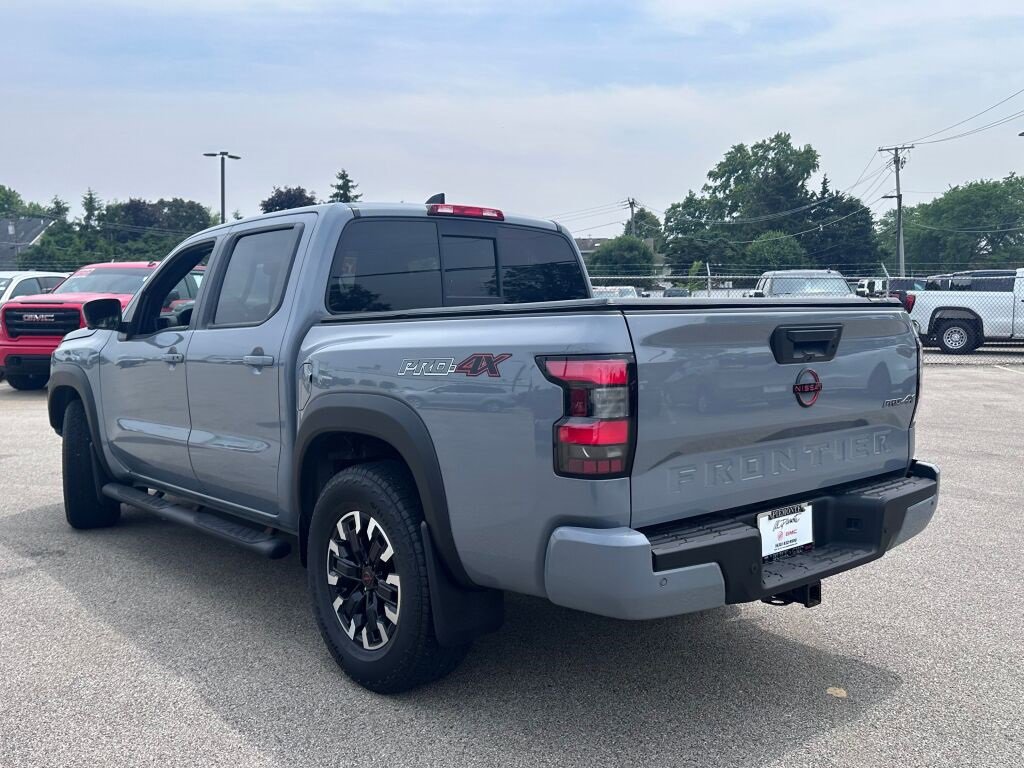 2022 Nissan Frontier S PRO-4X photo 14