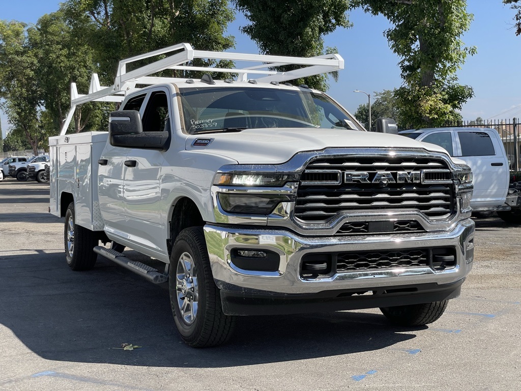 2026 Ram 3500 Tradesman photo 5