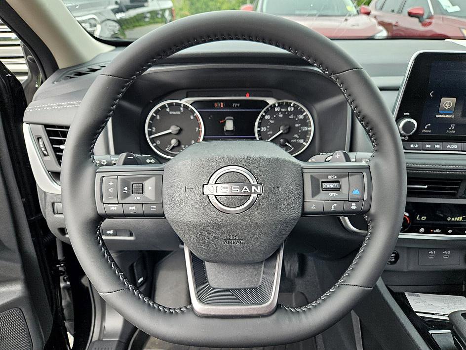 2026 Nissan Rogue SV photo 24