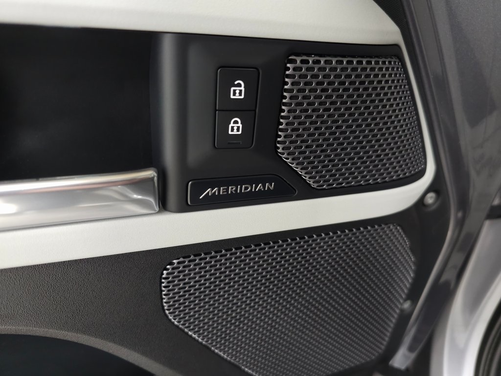 2021 LAND ROVER DEFENDER - Image 15