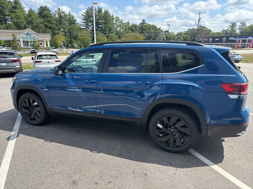 2026 Volkswagen Atlas SE Technology photo 4