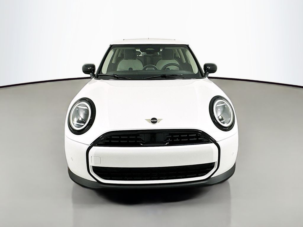 2025 Mini Cooper Hardtop 2 Door photo 2