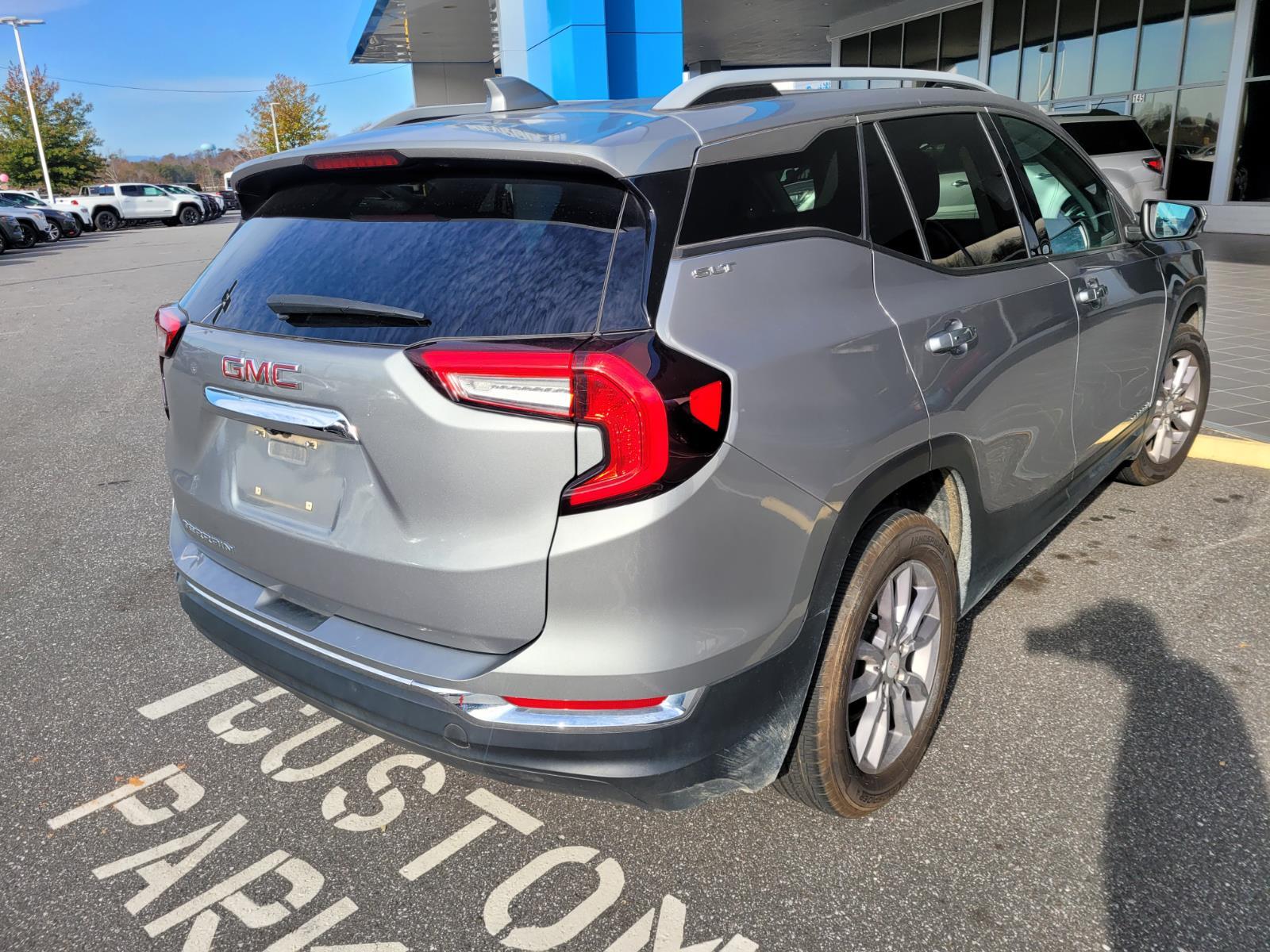 2023 Gmc Terrain SLT photo 4