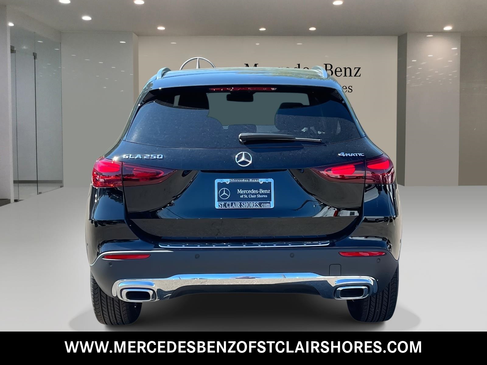 2026 Mercedes Benz GLA 250 4MATIC photo 4