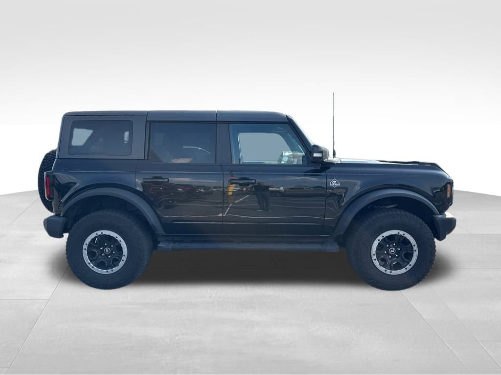 2022 Ford Bronco Outer Banks photo 8