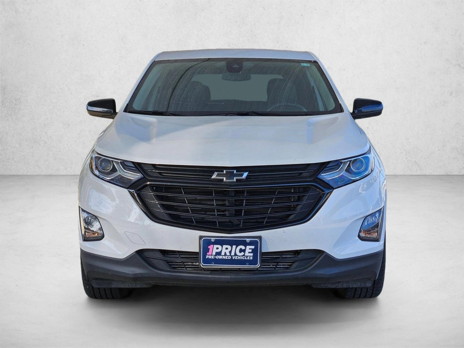 2021 Chevrolet Equinox LT photo 2