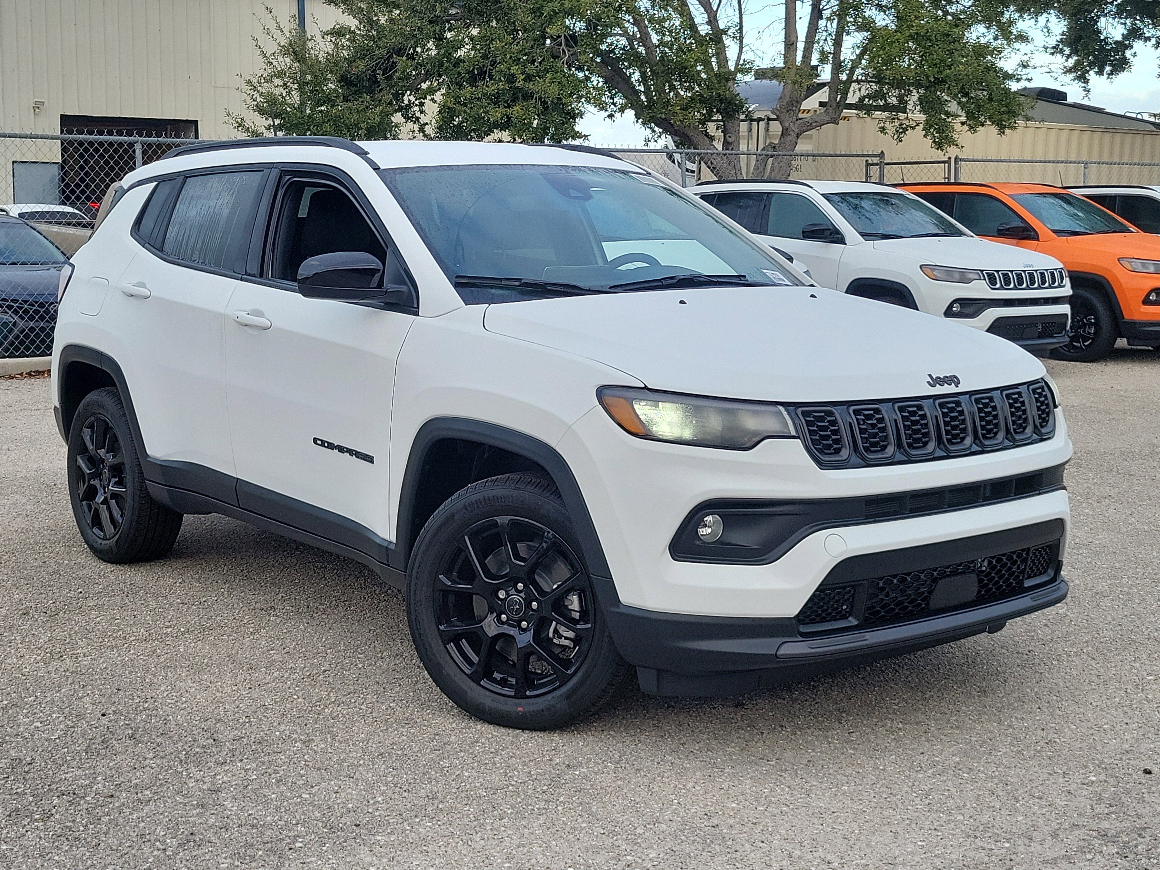 2026 Jeep Compass Altitude's photo