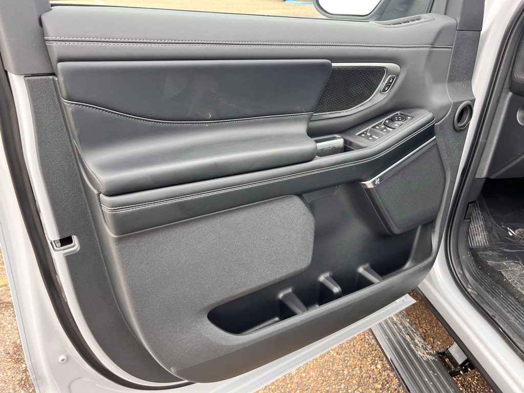2025 Ford Expedition Platinum photo 22