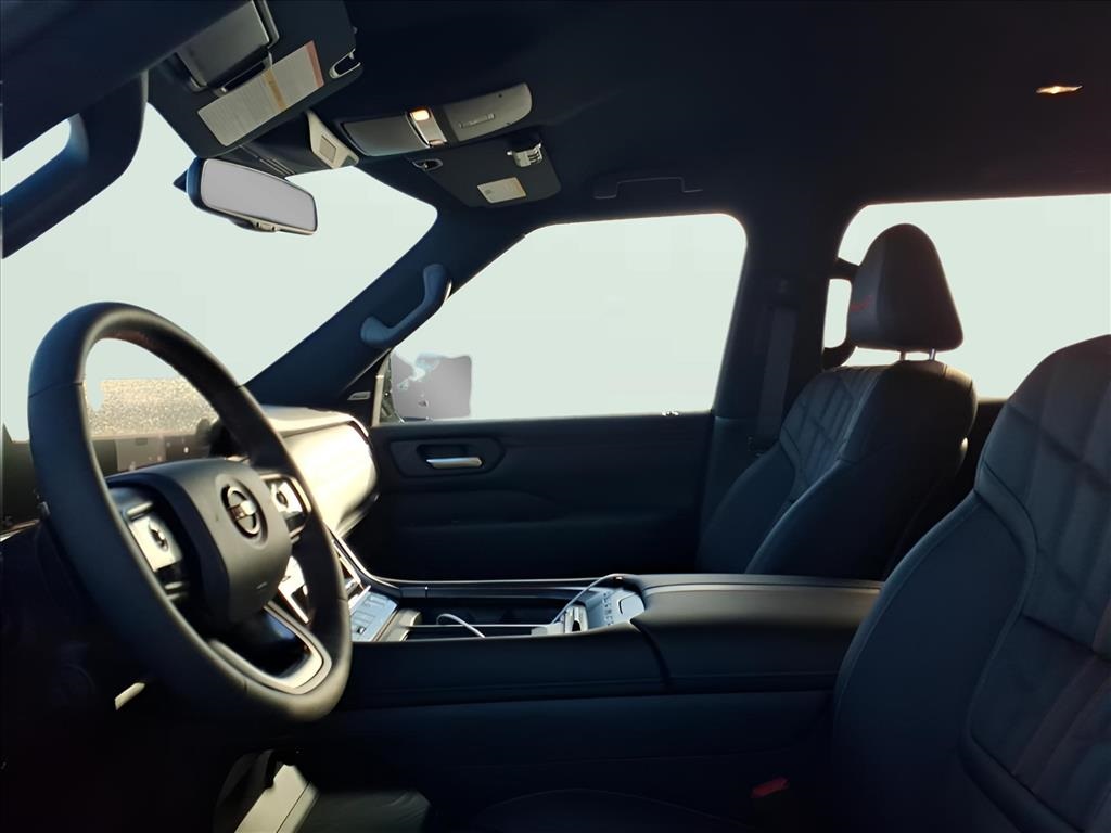 2026 Nissan Armada photo 3