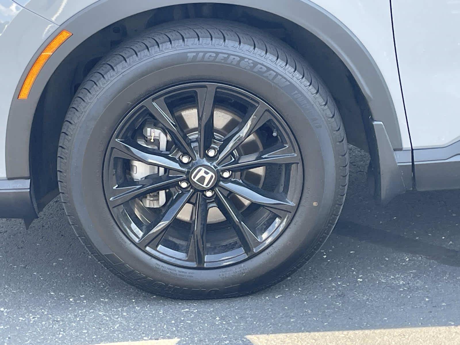 2024 Honda CR-V Hybrid Sport-L photo 11