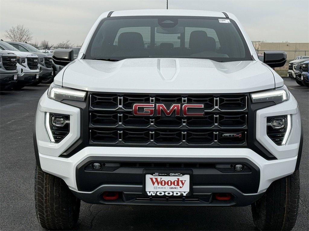 2026 GMC CANYON - Image 2