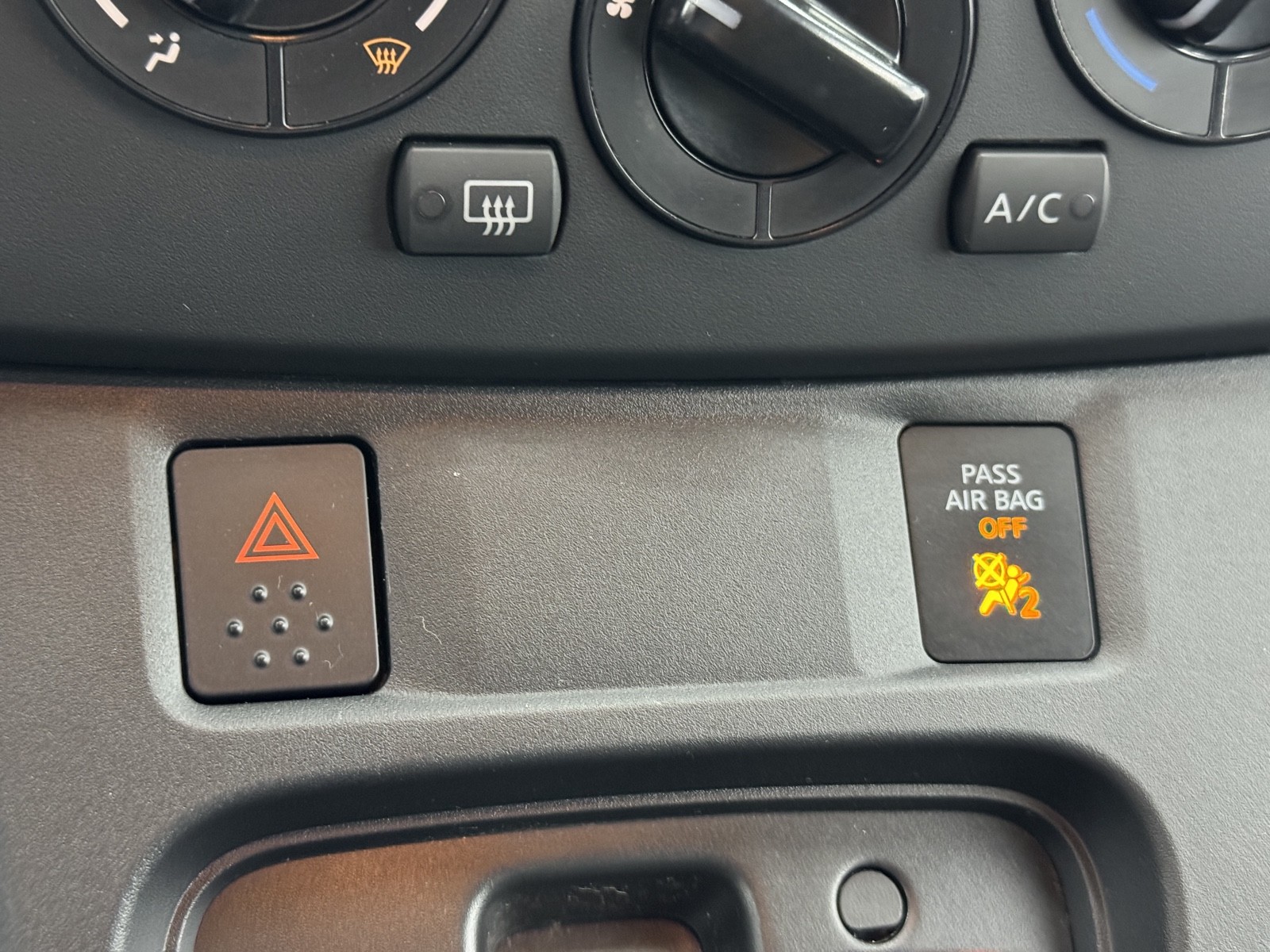 2021 Nissan NV200 SV photo 24