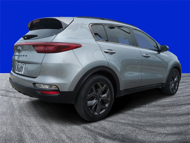 2022 Kia Sportage Nightfall Edition photo 2