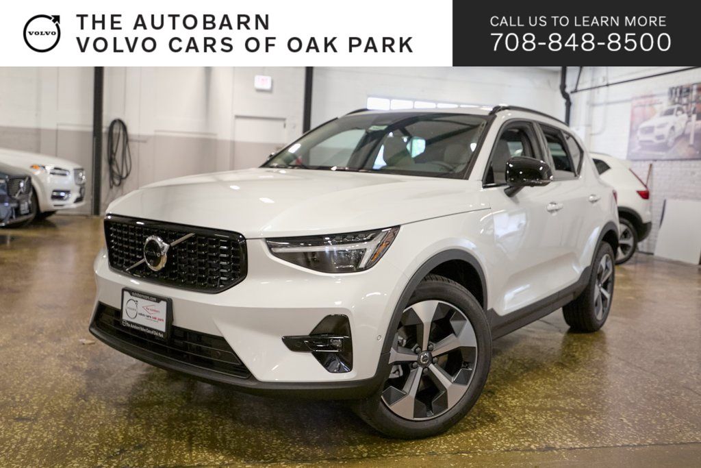 2026 VOLVO XC40 - Image 20