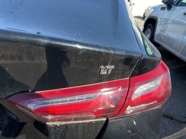 2021 Chevrolet Malibu 1LT photo 4