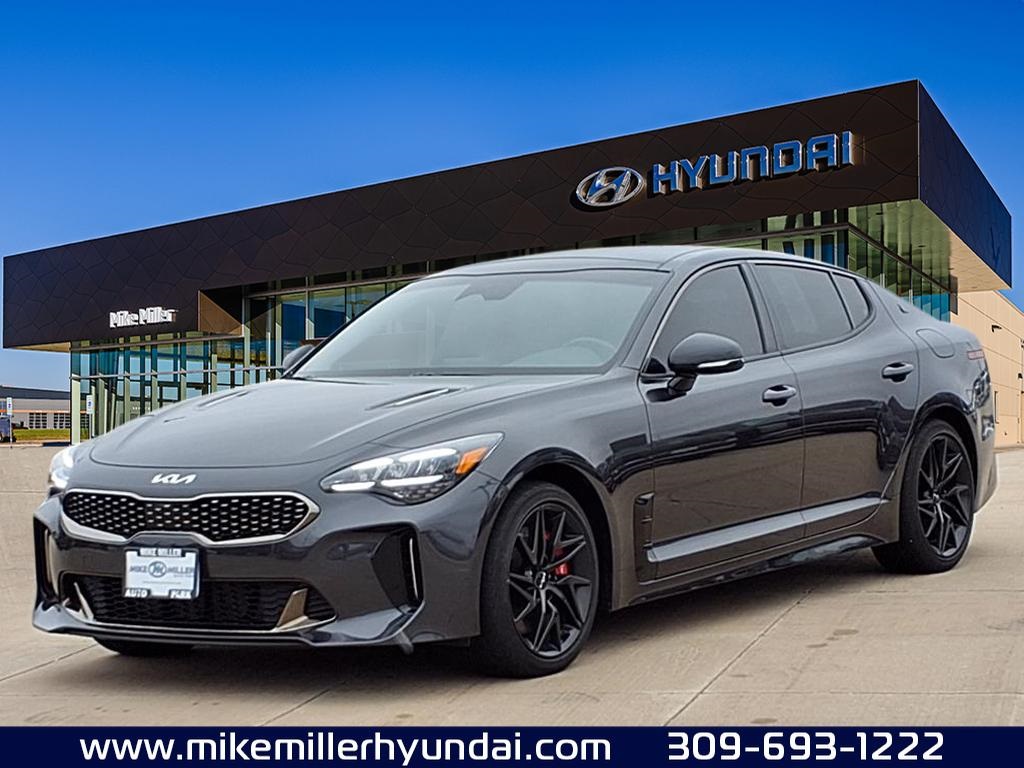2023 Kia Stinger GT-Line's photo