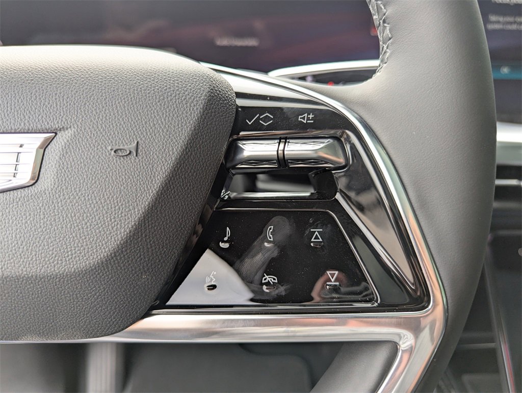 2026 Cadillac Escalade Luxury photo 19