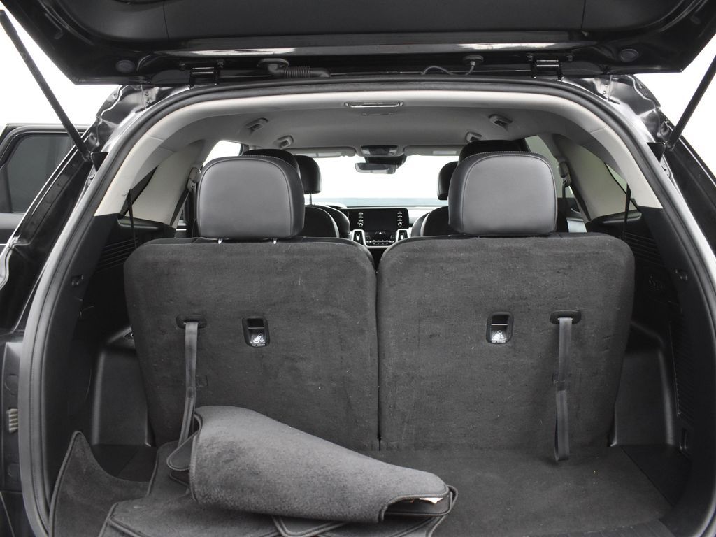 2021 Kia Sorento Hybrid S photo 22