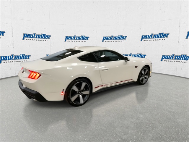 2025 Ford Mustang GT Premium photo 11
