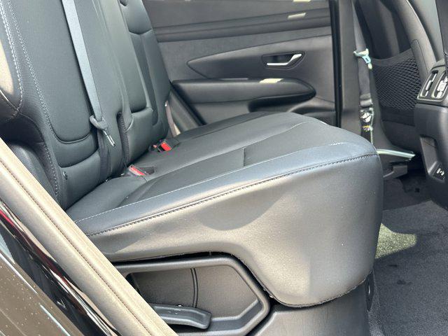 2025 Hyundai Tucson SEL Convenience photo 14