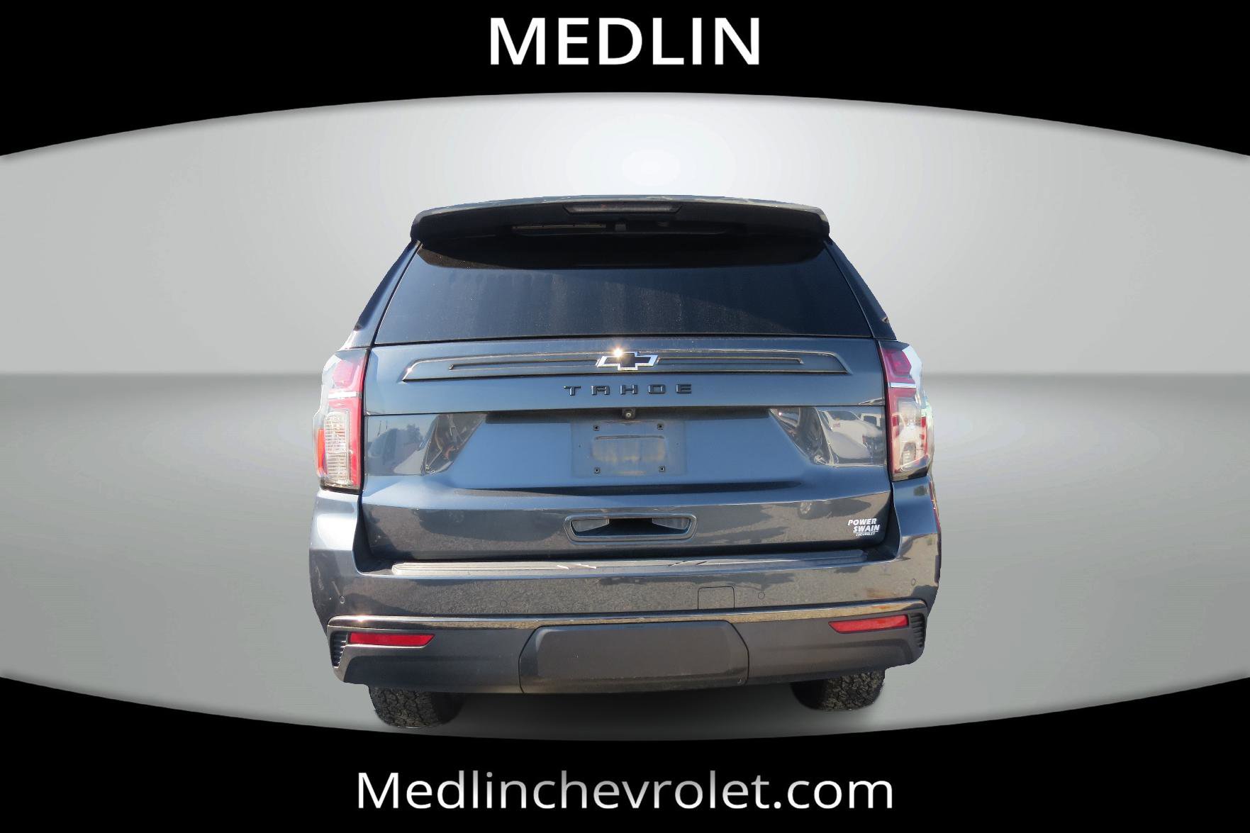 2021 Chevrolet Tahoe Z71 photo 2