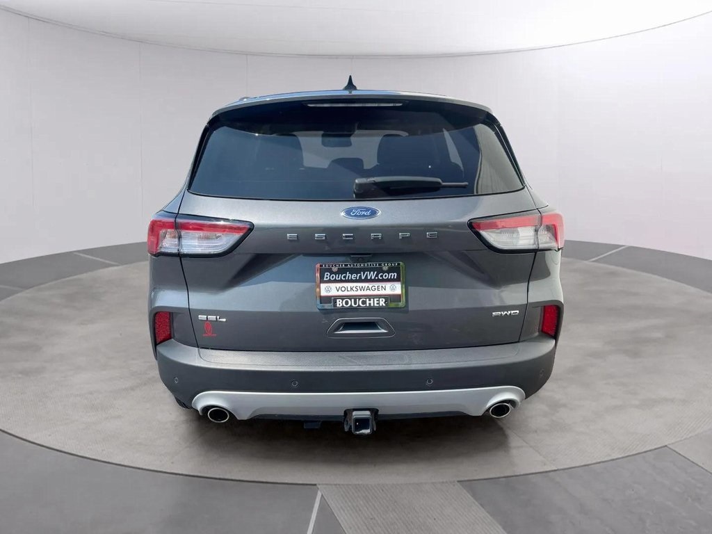 2022 Ford Escape SEL photo 4