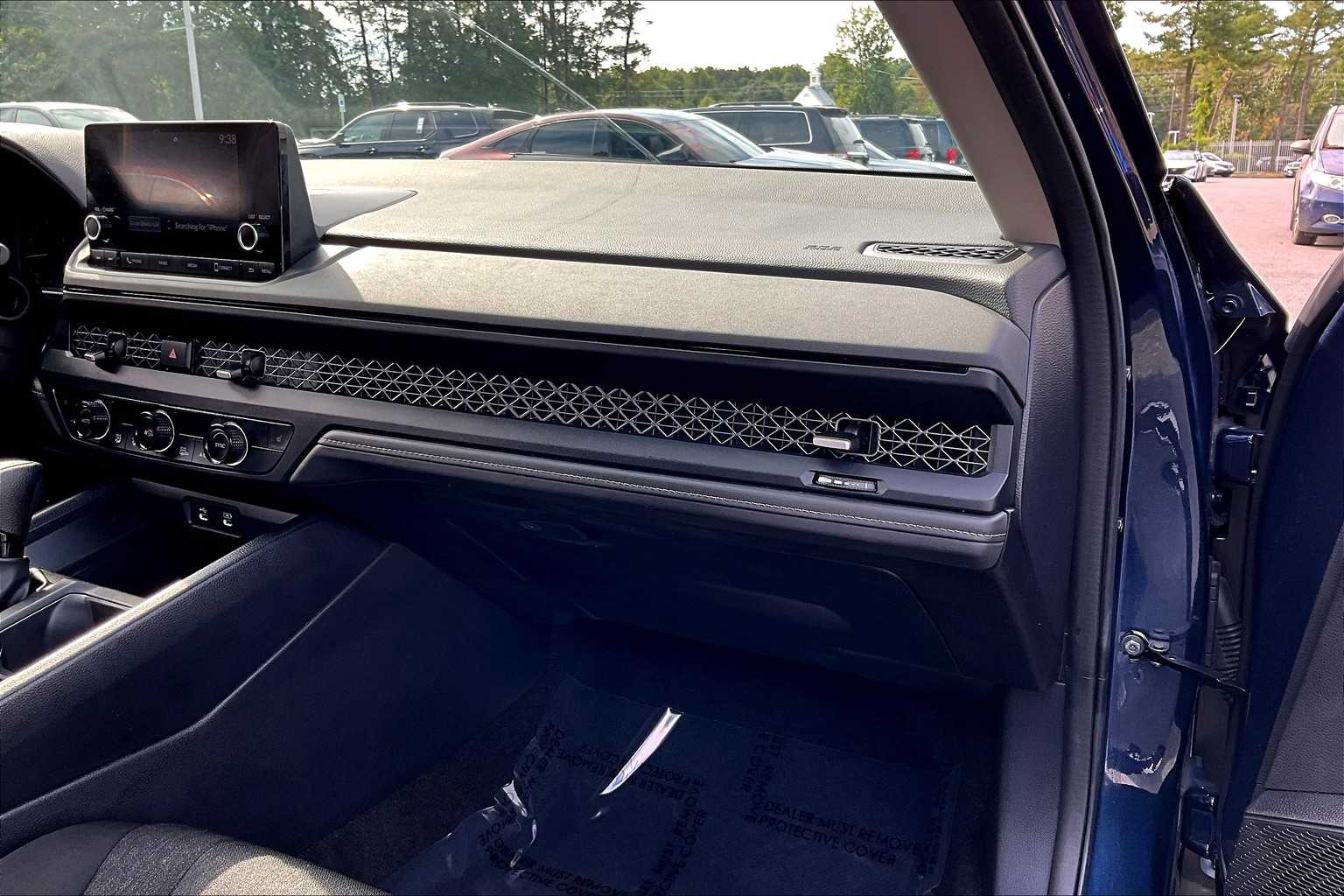2023 Honda Accord EX photo 17