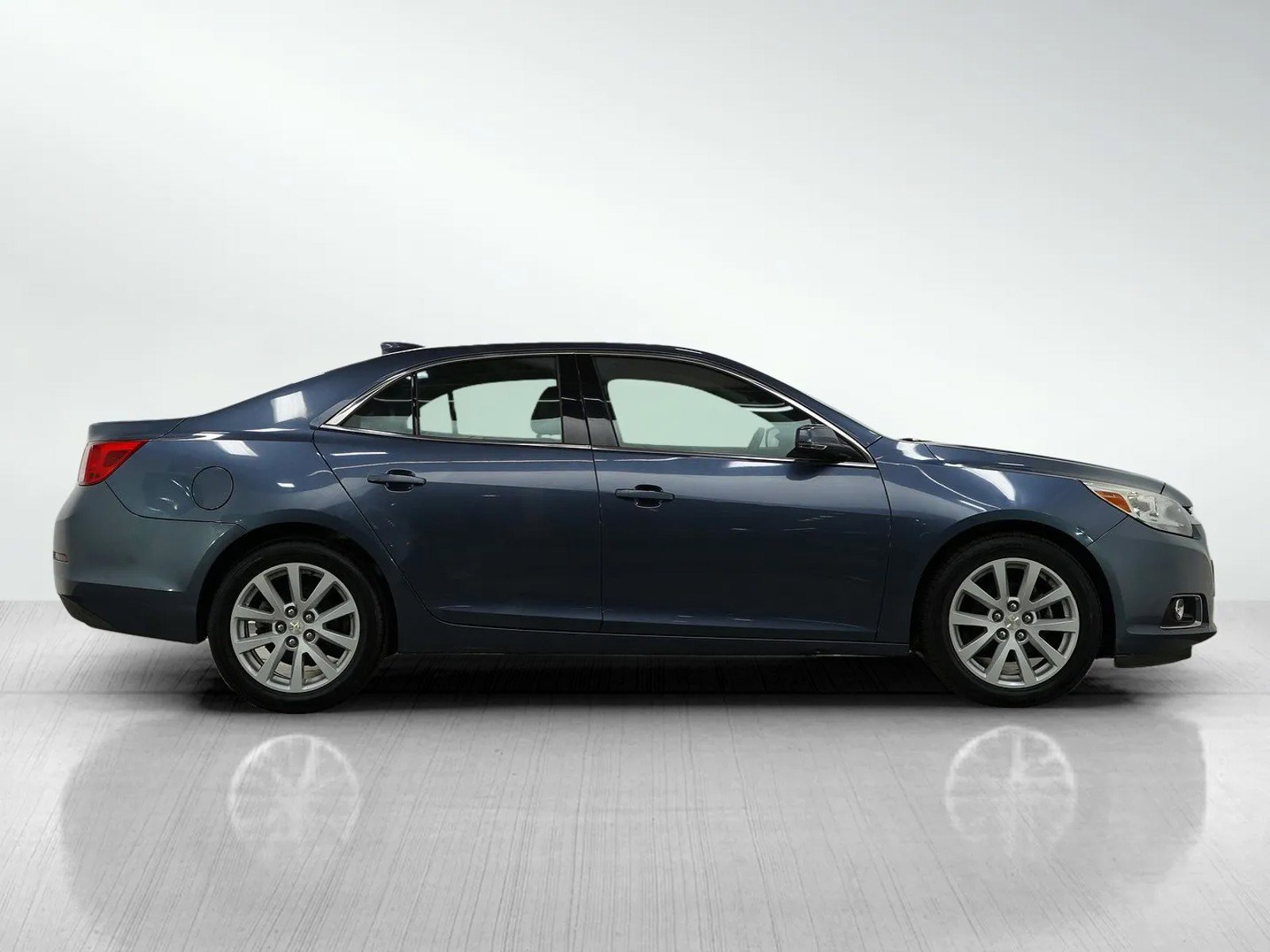 2015 Chevrolet Malibu 2LT photo 6