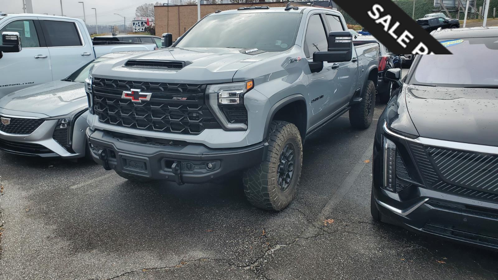 2025 Chevrolet Silverado 2500HD ZR2's photo