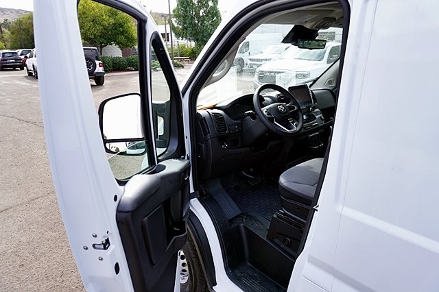 New 2024 Bright White Clear-Coat Exterior Paint RAM Super High Roof image 44