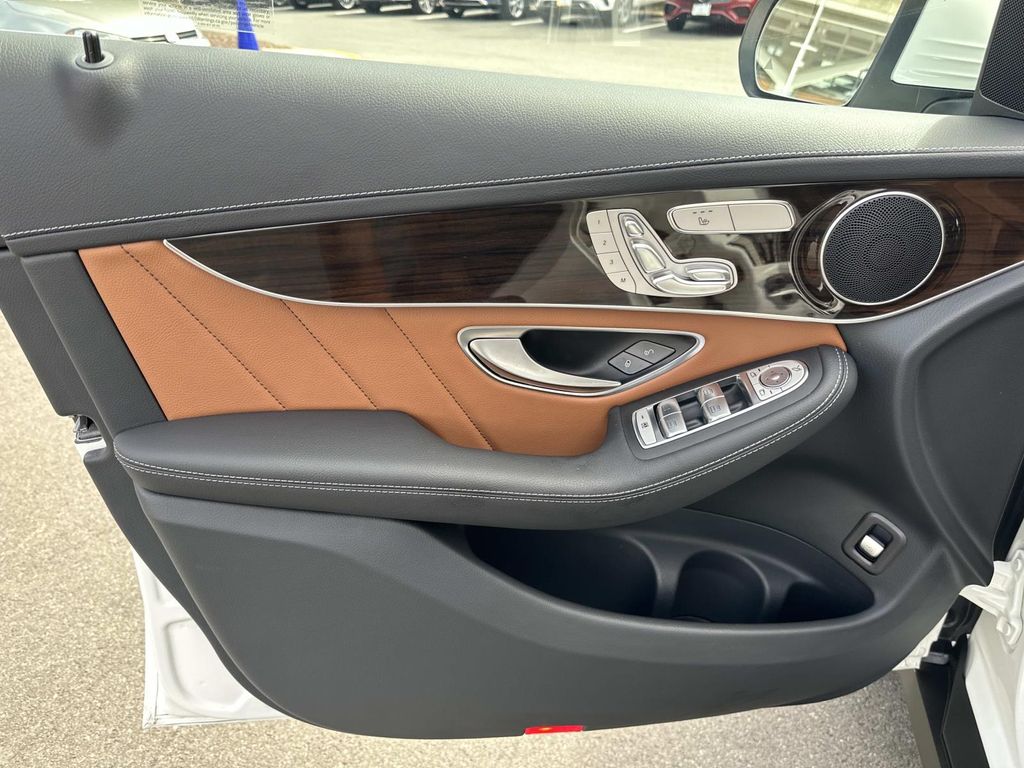 2022 Mercedes Benz GLC 300 Coupe photo 30
