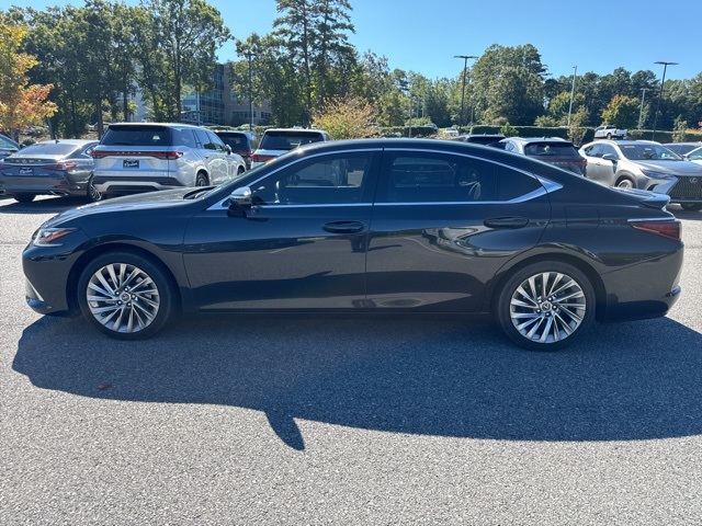 2023 Lexus ES 350 Ultra Luxury photo 4