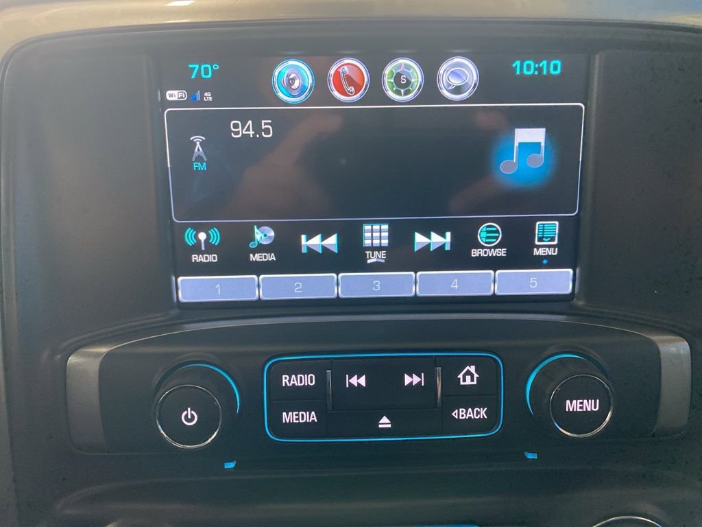 2018 Chevrolet Silverado 1500 LTZ photo 2