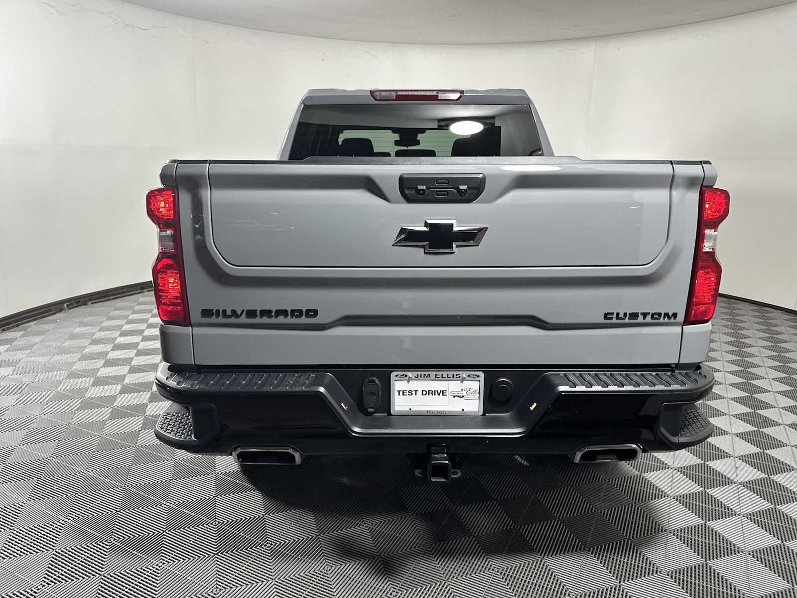 2024 Chevrolet Silverado 1500 Custom Trail Boss photo 4