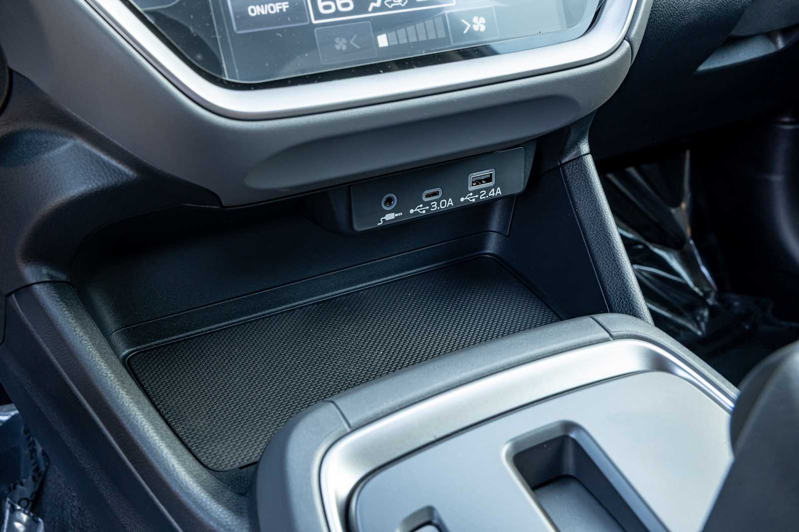 2025 Subaru Crosstrek Premium photo 13